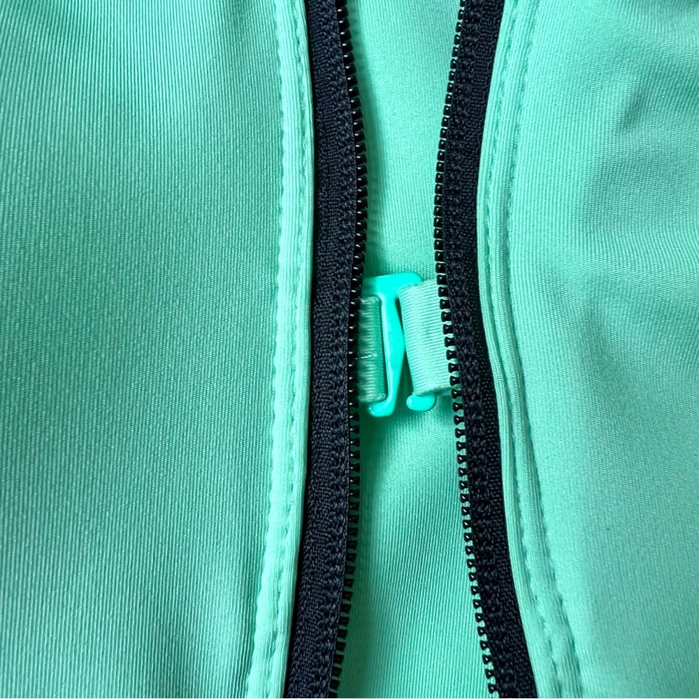 NIKE Dri-Fit High Support Impact Zippered Front Sports Bra—SZ. Medium - Picture 10 of 17